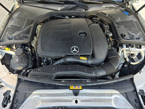 Used 2021 Mercedes-Benz C 300 Sedan image 12