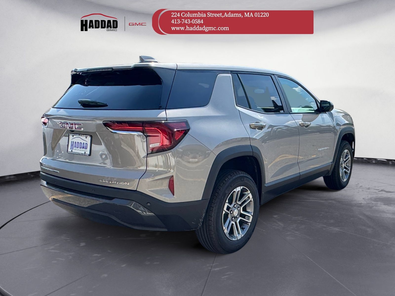 New 2027 GMC Terrain Elevation w/ LPO, Floor Liner Package AWD/4WD image 3