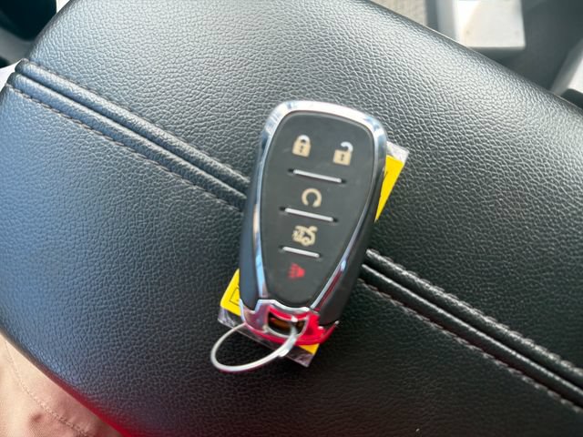 Used 2025 Chevrolet Malibu LT FWD image 34