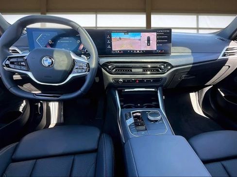 Used 2025 BMW 430i Coupe w/ Premium Package image 16