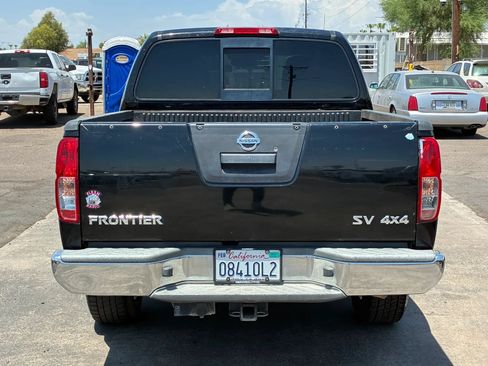Used 2017 Nissan Frontier SV AWD/4WD image 7