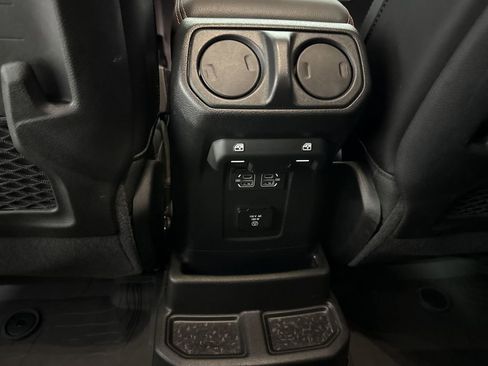 Used 2023 Jeep Wrangler Rubicon w/ Xtreme 35 Tire Package image 22