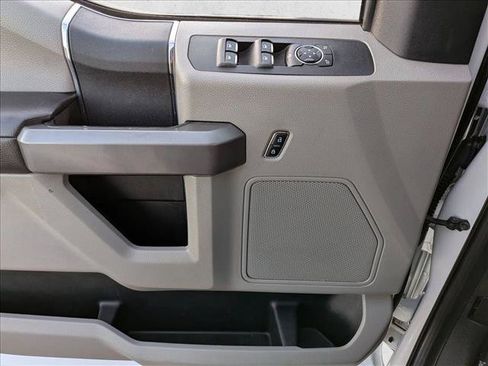 Used 2019 Ford F350 XLT AWD/4WD image 9