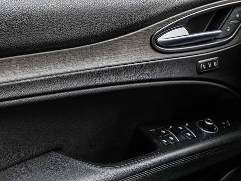 Used 2022 Alfa Romeo Stelvio Ti image 15