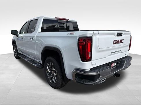New 2026 GMC Sierra 1500 SLT AWD/4WD image 5