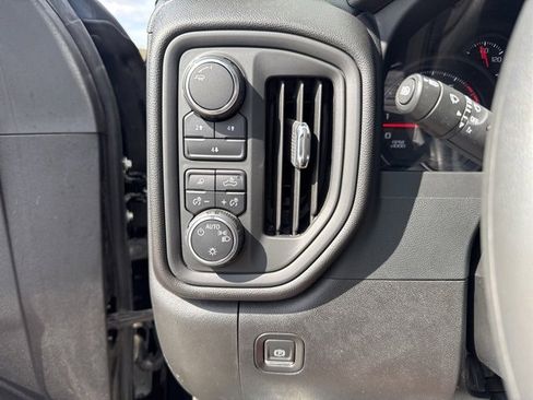 Used 2024 Chevrolet Silverado 2500 Custom w/ Custom Value Package image 19