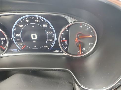 Certified 2019 Chevrolet Blazer Premier w/ Sun and Wheels Package image 31