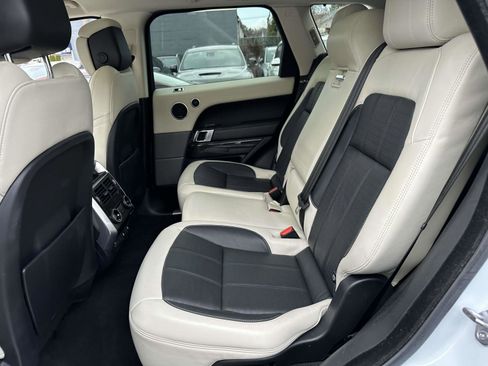 Used 2019 Land Rover Range Rover Sport Autobiography image 17