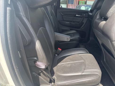 Used 2015 GMC Acadia SLT w/ Open Road Package AWD/4WD image 16