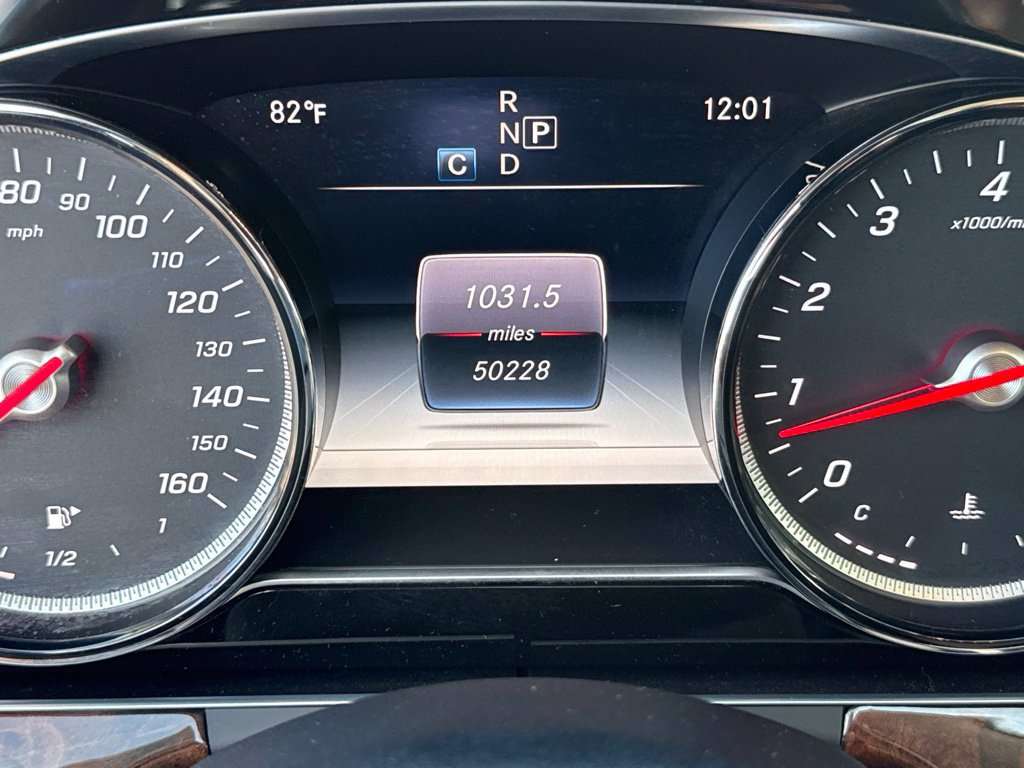 Used 2018 Mercedes-Benz E 300 image 28