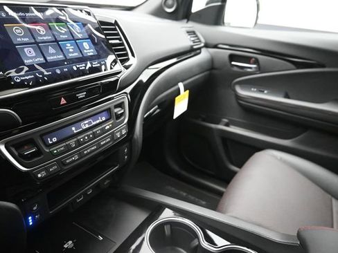 New 2026 Honda Ridgeline Black Edition image 31