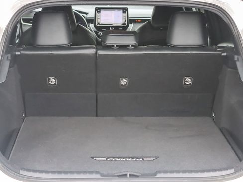 Used 2021 Toyota Corolla XSE image 25