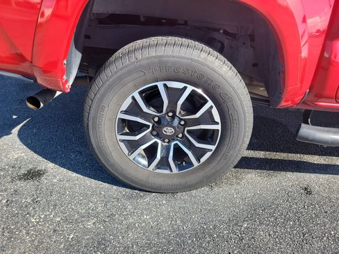 Used 2023 Toyota Tacoma TRD Sport RWD image 10