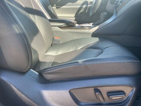 Used 2023 Toyota Camry XSE image 16