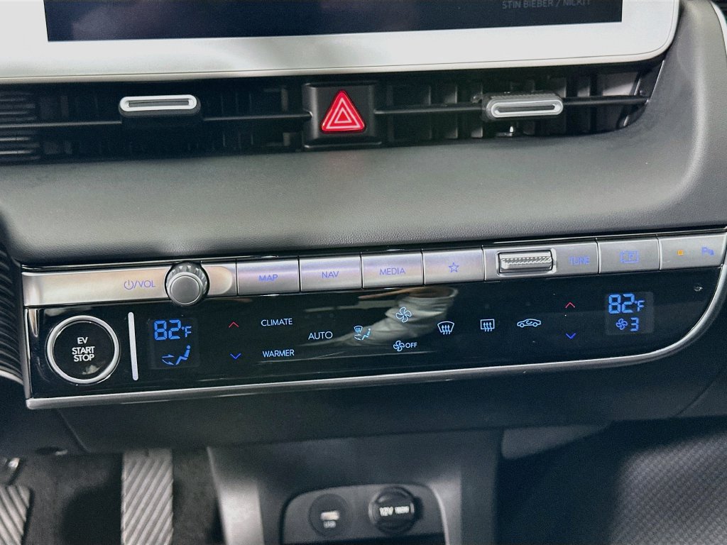 Certified 2024 Hyundai Ioniq 5 SE RWD image 16