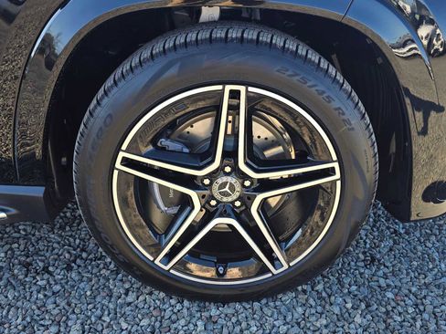 New 2026 Mercedes-Benz GLS 450 4MATIC image 9
