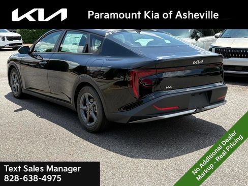 New 2026 Kia K4 FWD image 4