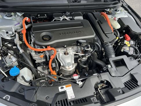 Used 2024 Honda Accord Sport image 27