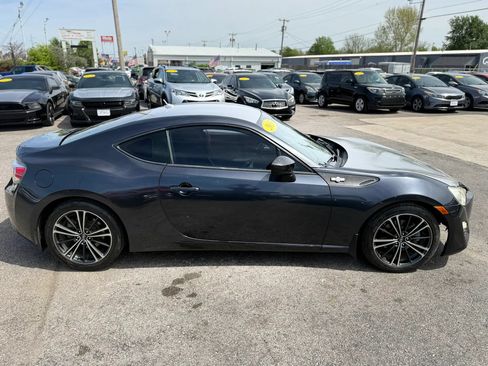 Used 2013 Scion FR-S RWD image 4