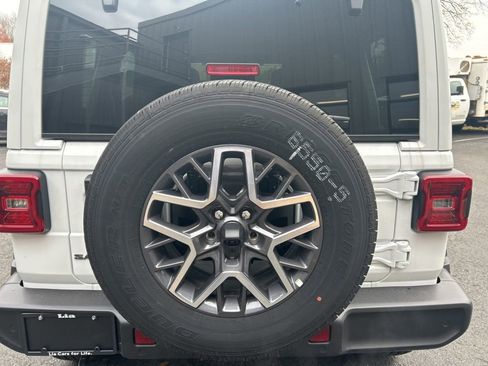 New 2025 Jeep Wrangler Sahara image 12