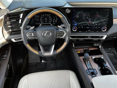 Used 2023 Lexus RX 350 image 10