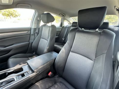 Used 2021 Honda Accord LX image 14