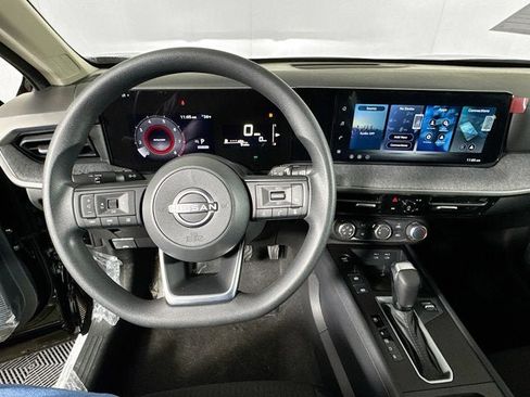 New 2026 Nissan Kicks S image 10