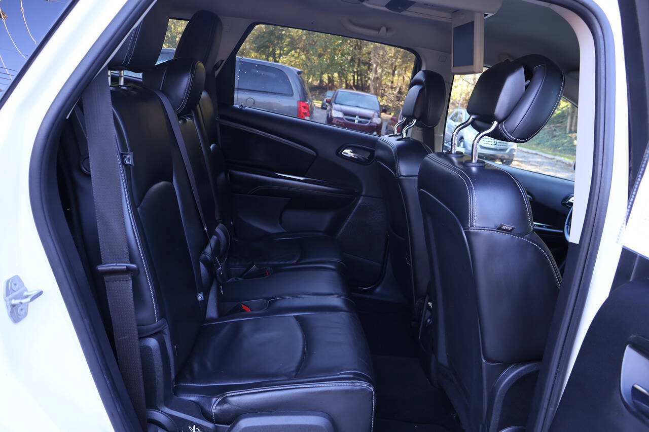 Used 2016 Dodge Journey Crossroad w/ Rear Seat Video Group I FWD image 26
