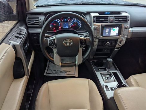 Used 2019 Toyota 4Runner image 14