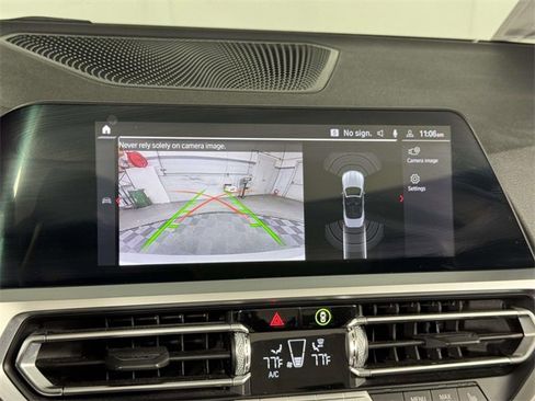 Used 2022 BMW M4 xDrive Competition w/ Executive Package image 27