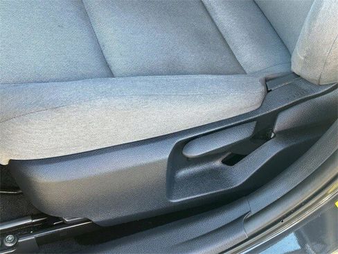 Used 2025 Toyota Camry LE image 22