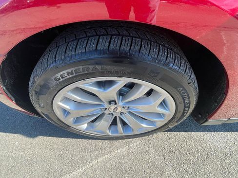 Used 2015 Ford Taurus Limited image 17