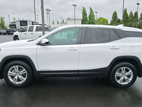 Used 2022 GMC Terrain SLE AWD/4WD image 42