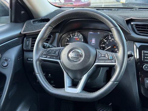 Used 2020 Nissan Rogue SL AWD/4WD image 23