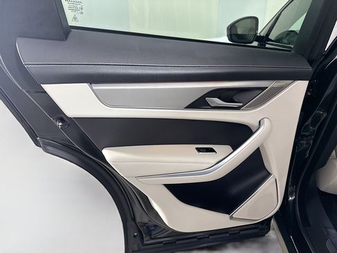 Used 2025 Jaguar F-PACE R-Dynamic S image 26