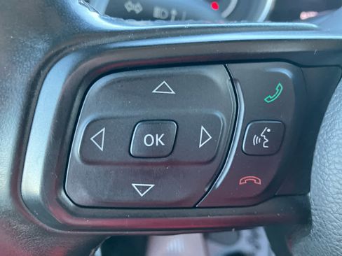 Used 2020 Jeep Wrangler Unlimited Sport S image 17