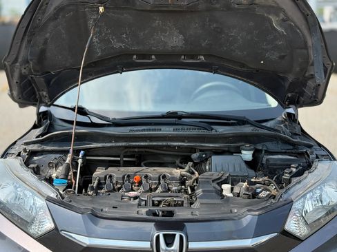 Used 2016 Honda HR-V EX image 30