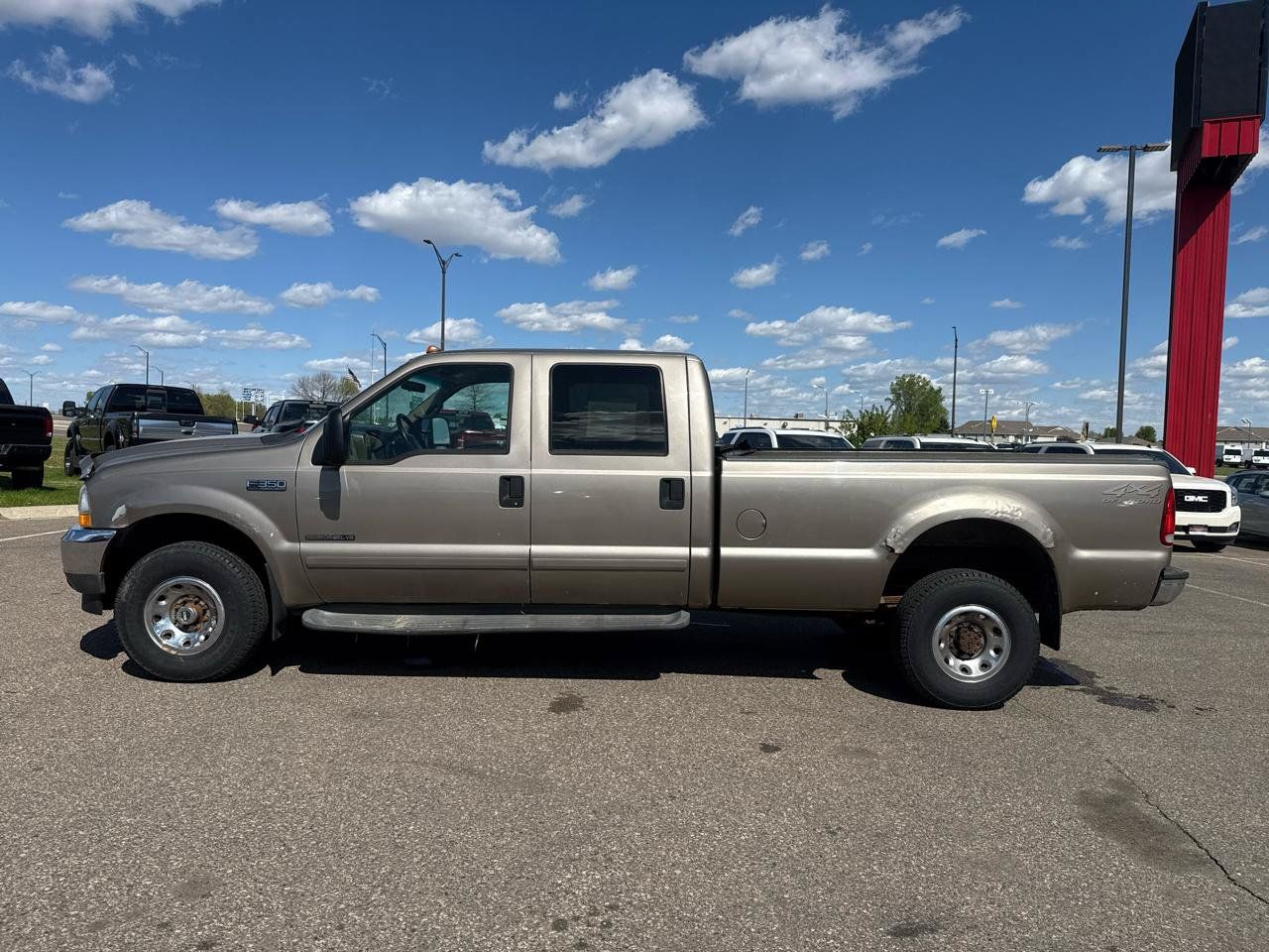 Used 2002 Ford F350 Lariat AWD/4WD image 2