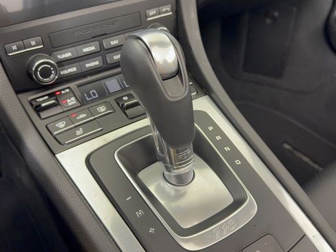Certified 2025 Porsche 718 Boxster RWD image 21