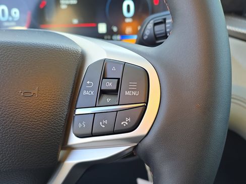 New 2026 Ford Explorer Active image 18