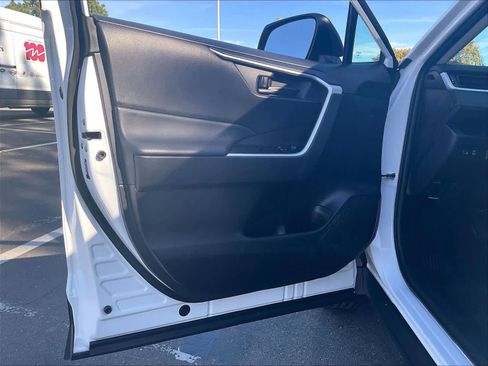 Used 2024 Toyota RAV4 LE image 23