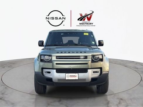 Used 2025 Land Rover Defender 110 S AWD/4WD image 2