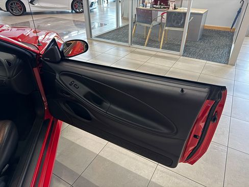 Used 2002 Ford Mustang GT image 18