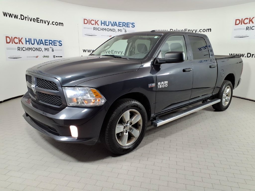Used 2017 RAM 1500 Express AWD/4WD image 1
