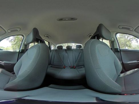 Used 2025 Kia K4 FWD image 41