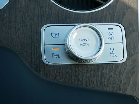 New 2025 Genesis GV80 3.5T Prestige image 7