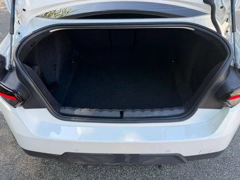 Used 2022 BMW 230i Coupe w/ M Sport Package image 19