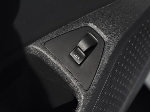 New 2026 Volkswagen Jetta Sport image 9