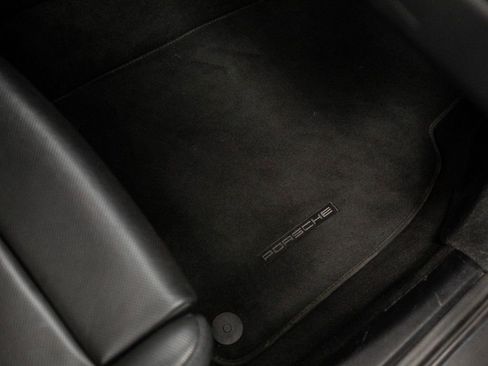 Used 2014 Porsche 911 Carrera 4S image 31