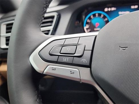 New 2026 Volkswagen Atlas Cross Sport SEL R-Line image 26